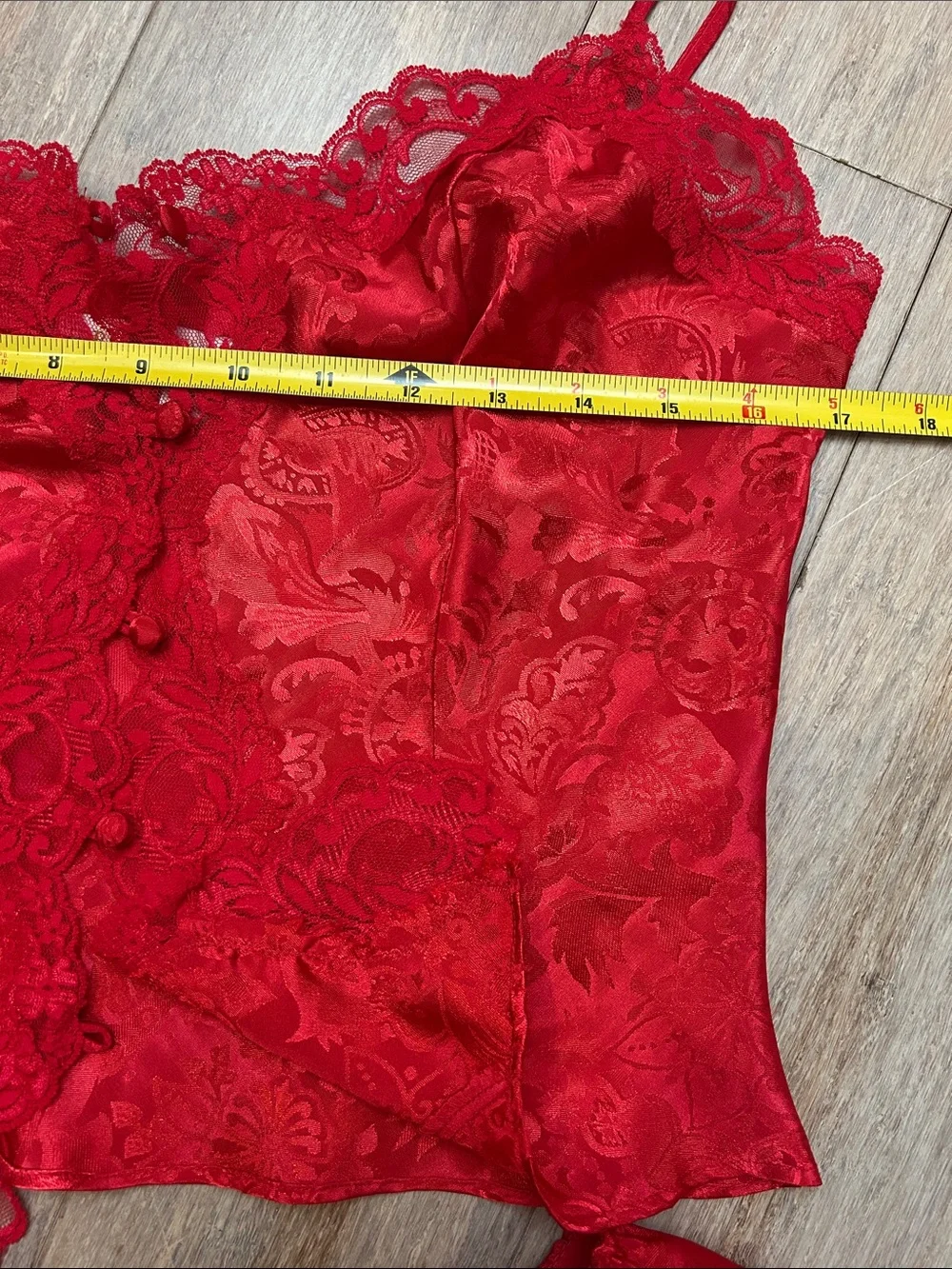 VTG Victoria's Secret Red Lace & Satin Two-Piece Jacquard Chemise Set size M